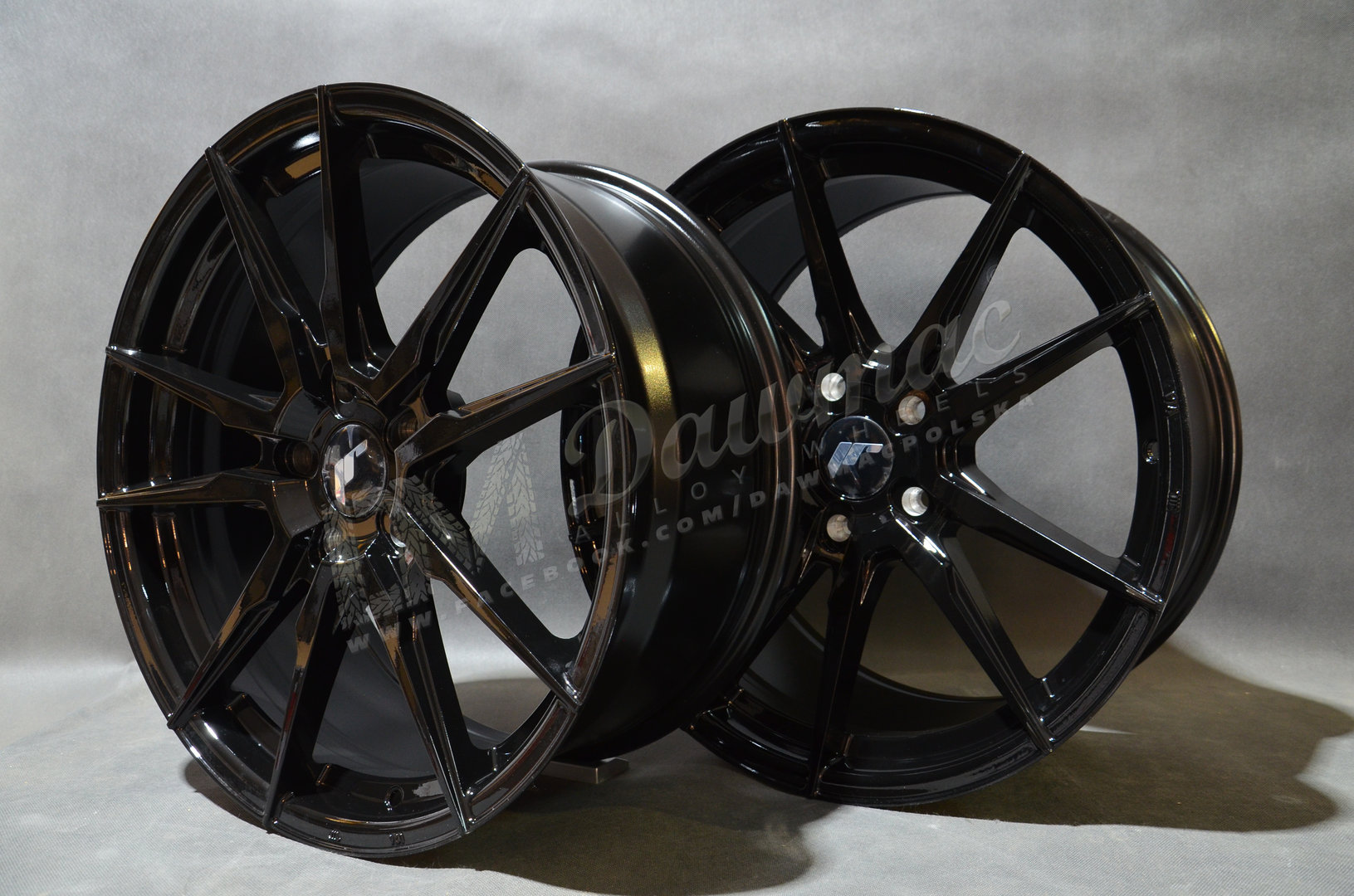 Japan Racing JR21 19" 8,5J ET30 + 9,5J ET40 5x120 Gloss Black - obrazek 5