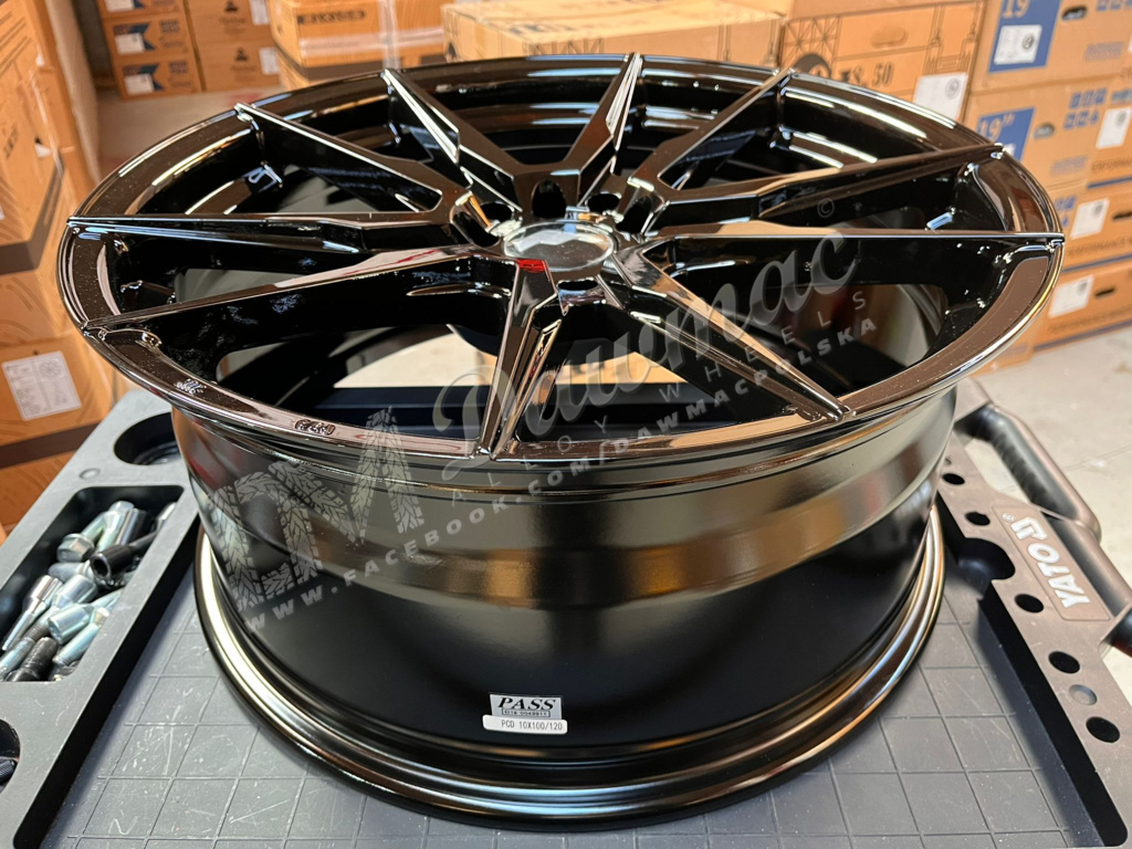 Japan Racing JR21 19" 8,5J ET35 5x100/120 Gloss Black - obrazek 6