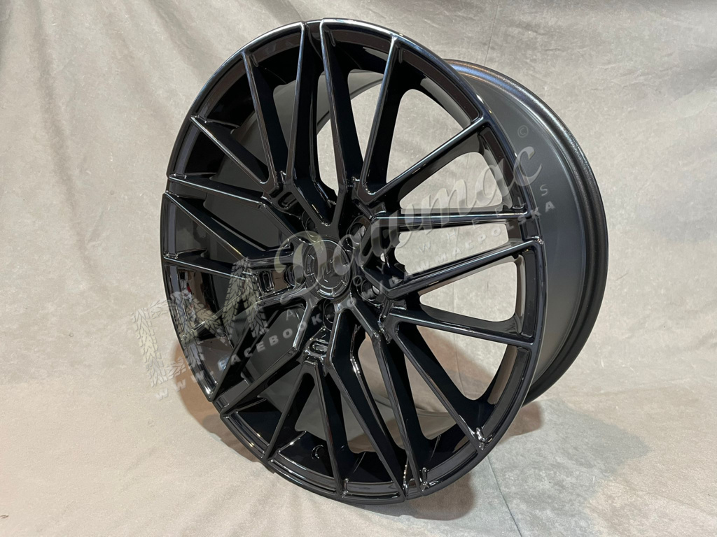 Japan Racing JR38 19" 8,5J ET40 5x112 Gloss Black - obrazek 4