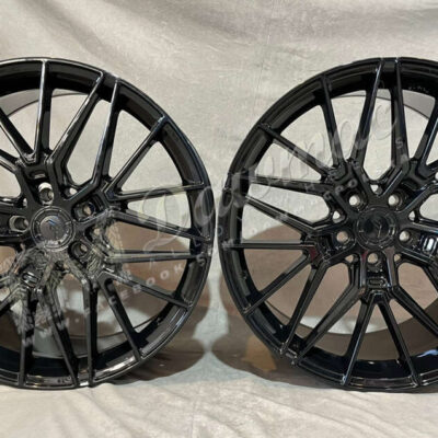 Japan Racing JR38 20" 9J ET30 + 10J ET40 5x112 Gloss Black