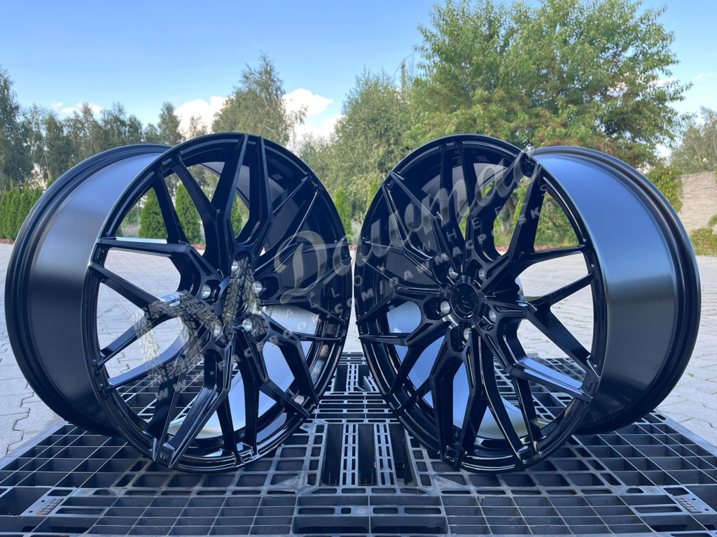 Japan Racing JR46 19" 8J ET38 + 9J ET43 5x112 Black Machined w/Tinted Face - obrazek 3