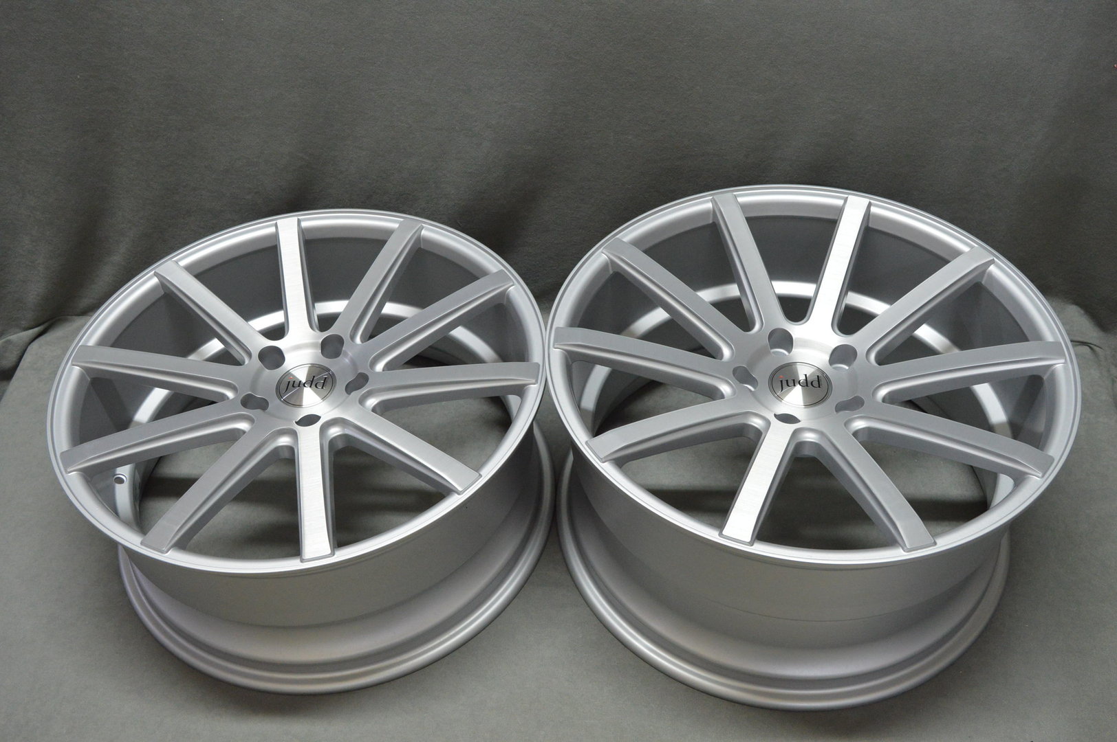 Judd T202 20" 8,5J ET38 + 10J ET42 5x120 Matt Silver Brushed Polished - obrazek 7