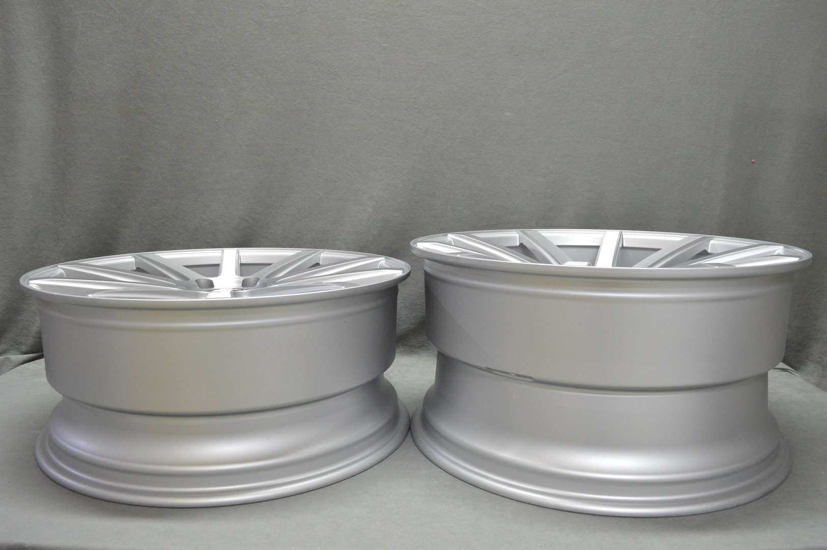 Judd T202 20" 8,5J ET38 + 10J ET42 5x120 Matt Silver Brushed Polished - obrazek 9