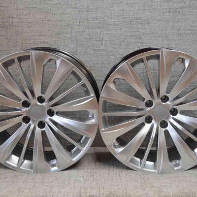 MODEL:1134 20" 8,5J ET20 + 9,5J ET25 5x120