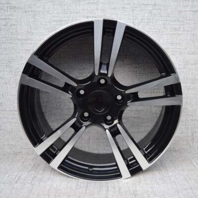 MODEL:960 19'' 8,5J ET57 5x130 BP