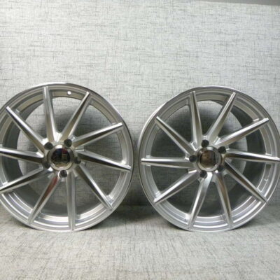 Model: 096 19" 9J ET32 + 10J ET30 5x114,3 Silver Machined Face