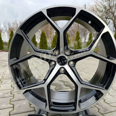 Model: 1585 20" 9J ET30 5x112 BFM