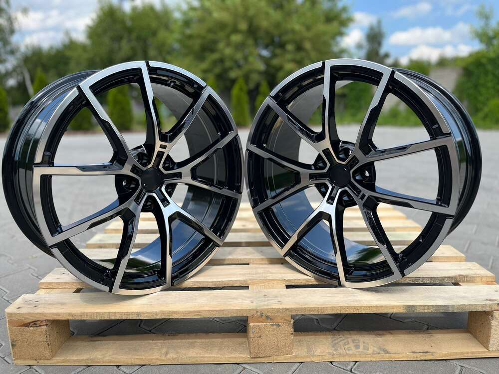 Model: 356/357 19" 8,5J ET30 + 9,5J ET44 5x112 BF