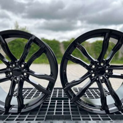 Model: 5623 22" 10J ET40 + 11J ET35 5x112 Black