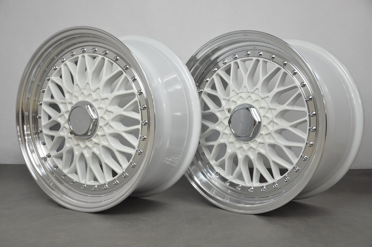 Model: AY679 18" 8,5J ET25 + 9,5J ET25 5x100/114,3 White/PL - obrazek 3