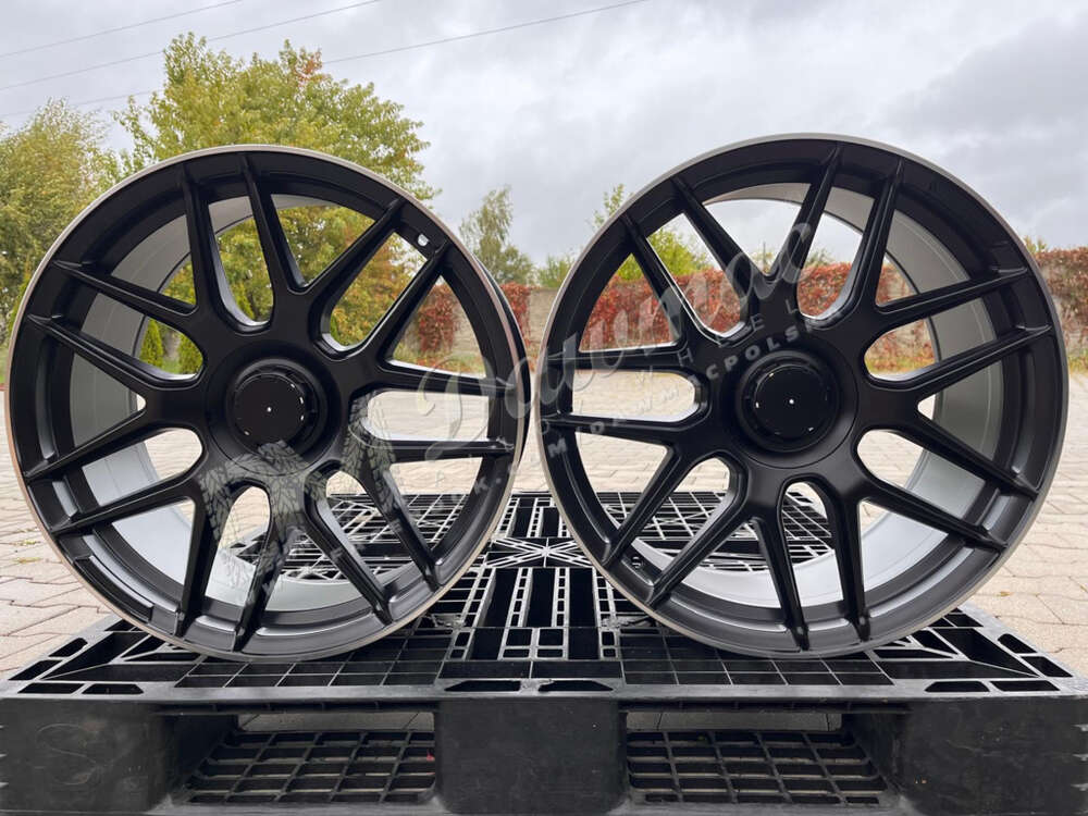 Model: BZ7040 19" 8,5J ET45 + 9,5J ET45 5x112 Matt Black Polished Lip