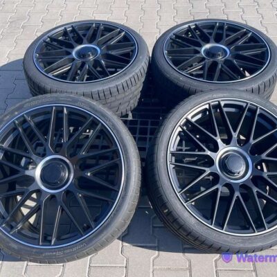 Model: Y0207 21" 9J ET30 + 10J ET40 5x112 BLHM + Hankook Ventus S1 Evo3 + TPMS