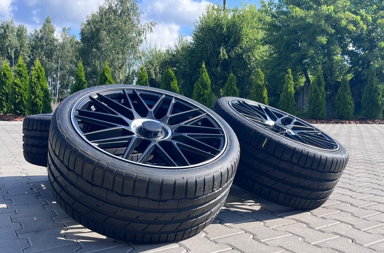 Model: Y0207 21" 9J ET30 + 10J ET40 5x112 BLHM + Hankook Ventus S1 Evo3 + TPMS - obrazek 6