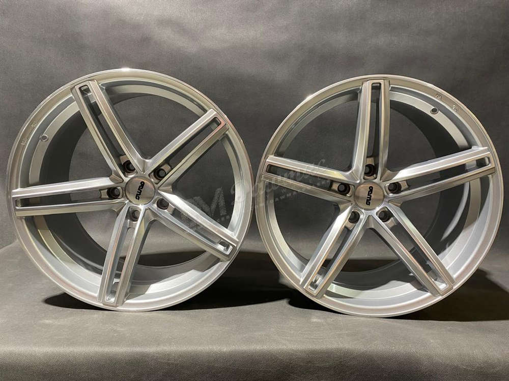 OEMS 120 19" 8,5J ET35+9,5J ET35 5x120 Machine Silver