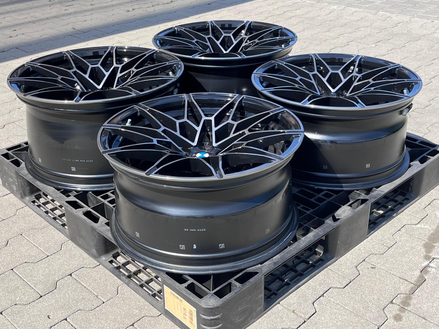 Oryginalne felgi BMW 19" 9,5J ET20 + 20" 10,5J ET20 5x112 Jet Black - obrazek 5