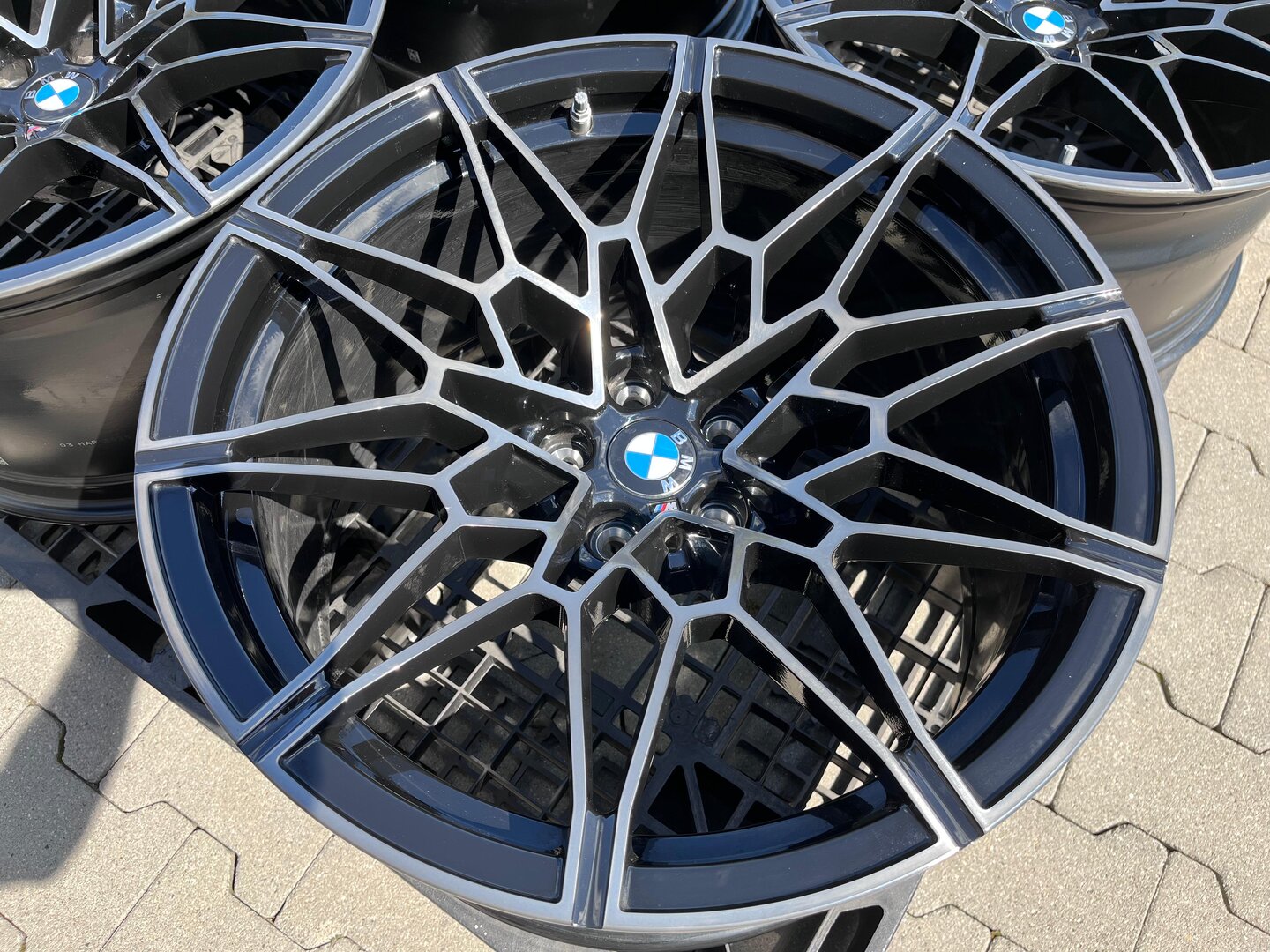 Oryginalne felgi BMW 19" 9,5J ET20 + 20" 10,5J ET20 5x112 Jet Black - obrazek 7