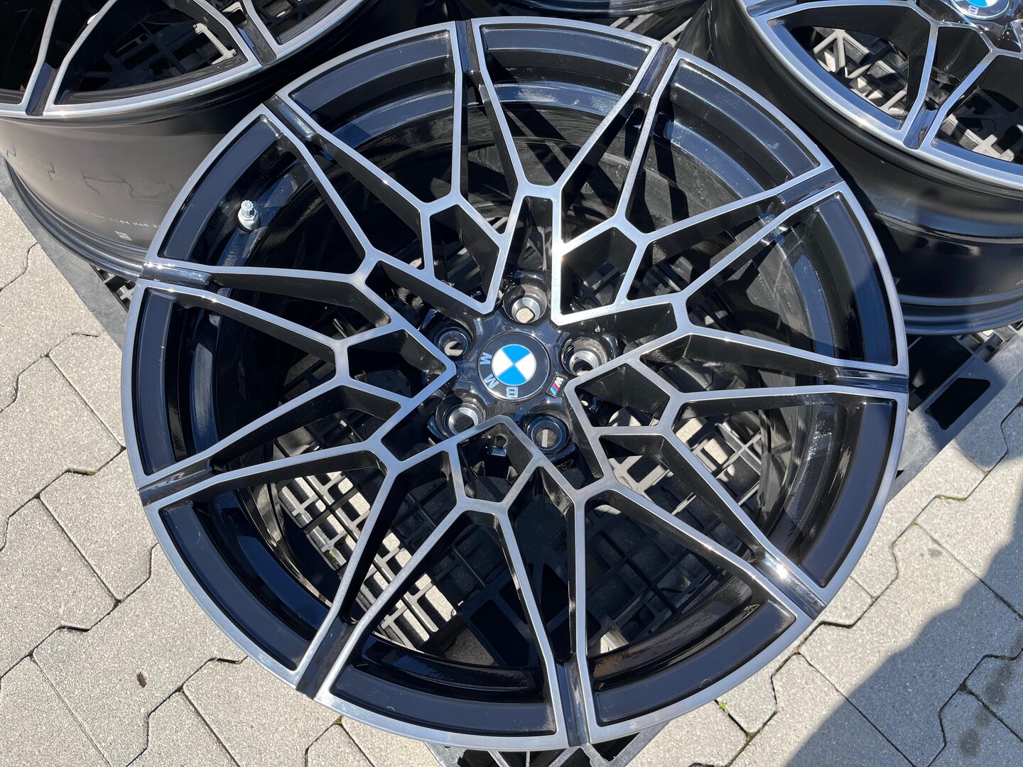 Oryginalne felgi BMW 19" 9,5J ET20 + 20" 10,5J ET20 5x112 Jet Black - obrazek 9