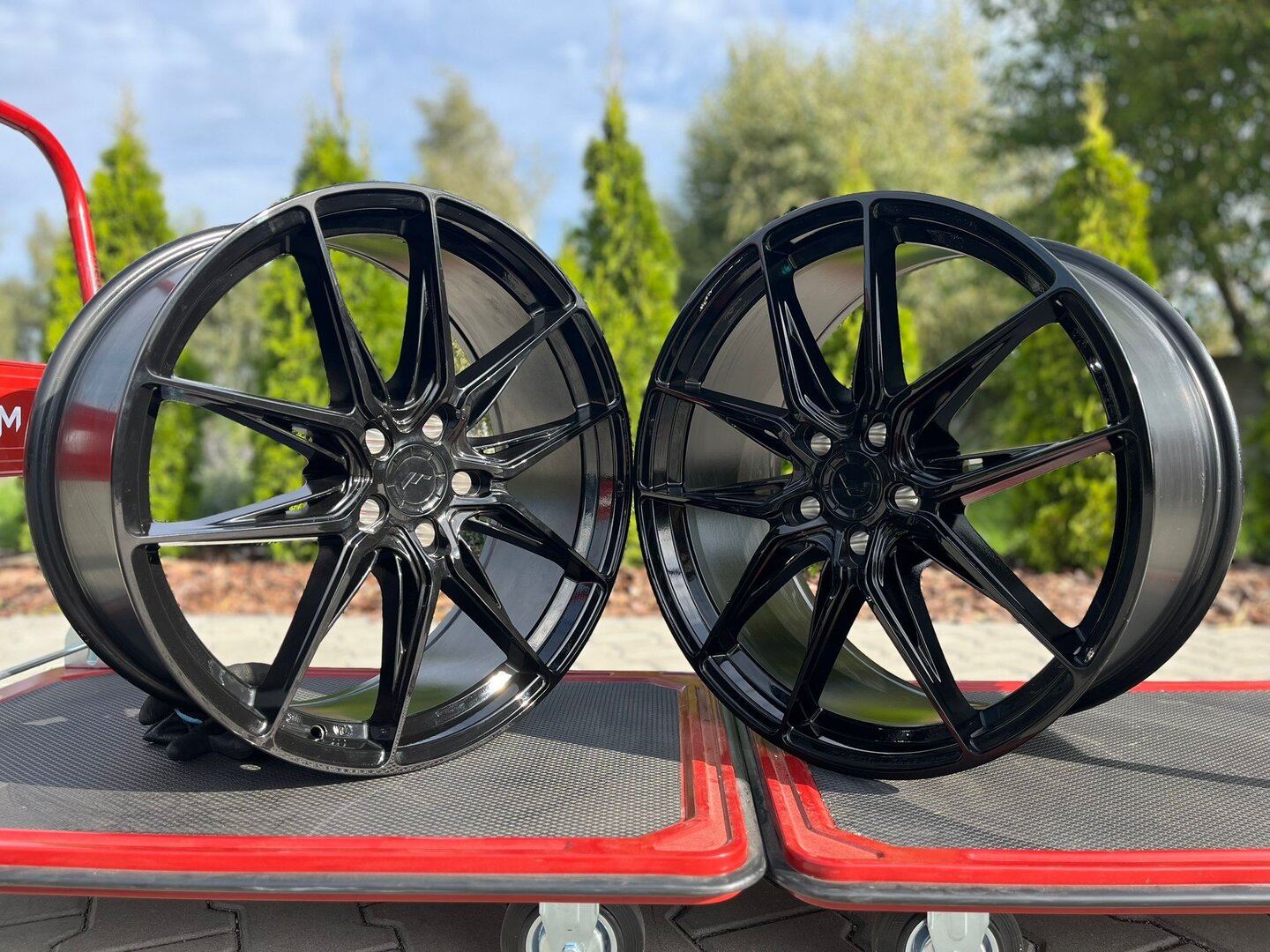 Outlet: Japan Racing JR44 20" 8,5J ET40 + 9,5J ET45 5x112 Gloss Black - obrazek 2