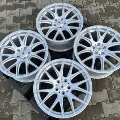 Outlet: Stuttgart ST3 19" 8,5J ET38 3 x 5x120 / 1 x 5x112 Silver