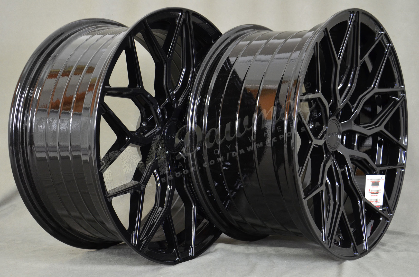 Riviera RF108 20" 8,5J ET35 + 10J ET42 5x112 Gloss Black - obrazek 4