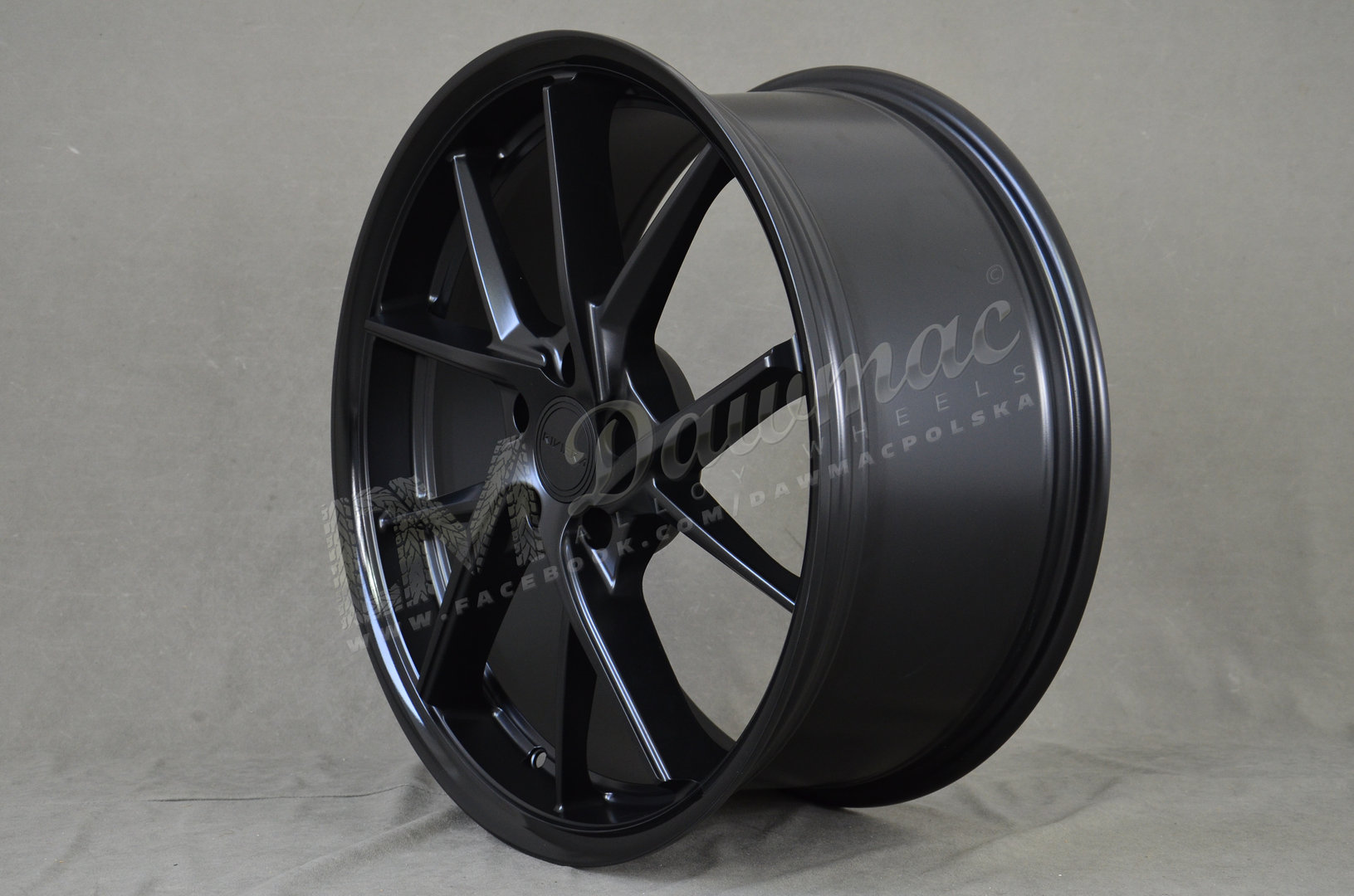 Riviera RF1 19" 8,5J ET45 5x112 Matt Black Gloss Black Lip - obrazek 3