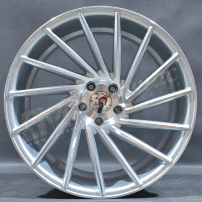 Riviera RV135 20" 9,5J ET33 5x112 Silver Polished Face