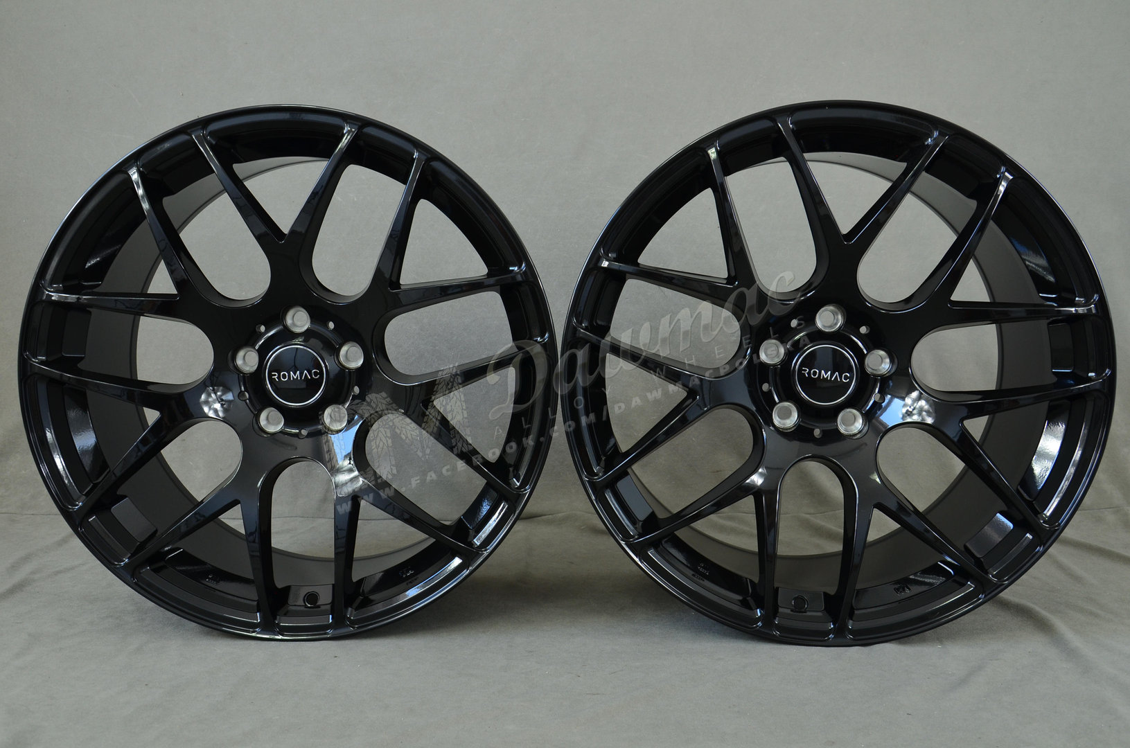 Romac Radium 19" 8,5J ET35 + 9,5J ET38 5x120 Gloss Black - obrazek 2