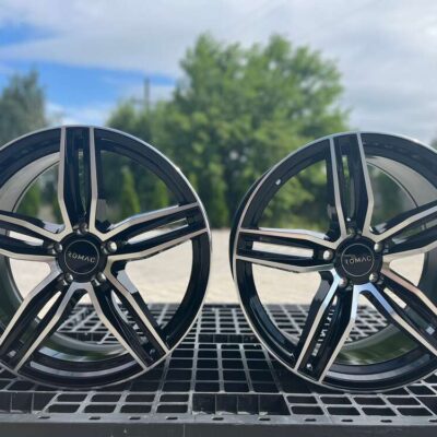 Romac Venom 19" 8,5J ET45 + 9,5J ET45 5x112 Gloss Black Polished Face