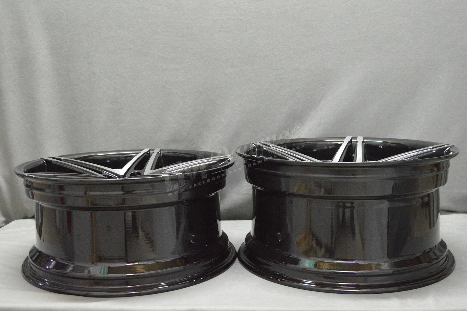 SAS HS-242 19" 8,5J ET33 + 9,5J ET40 5x120 BK/FP - obrazek 7