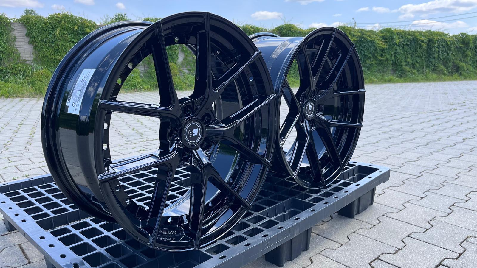 SIXNINE WHEELS FF-ONE 20" 8,5J ET28 + 10J ET40 5x112 Glossy Black - obrazek 4
