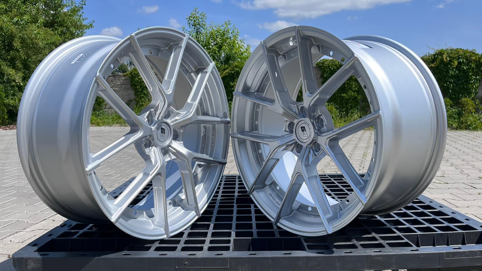 SIXNINE WHEELS FF-ONE 20" 9J ET42 + 10J ET40 5x120 Hyper Silver - obrazek 3