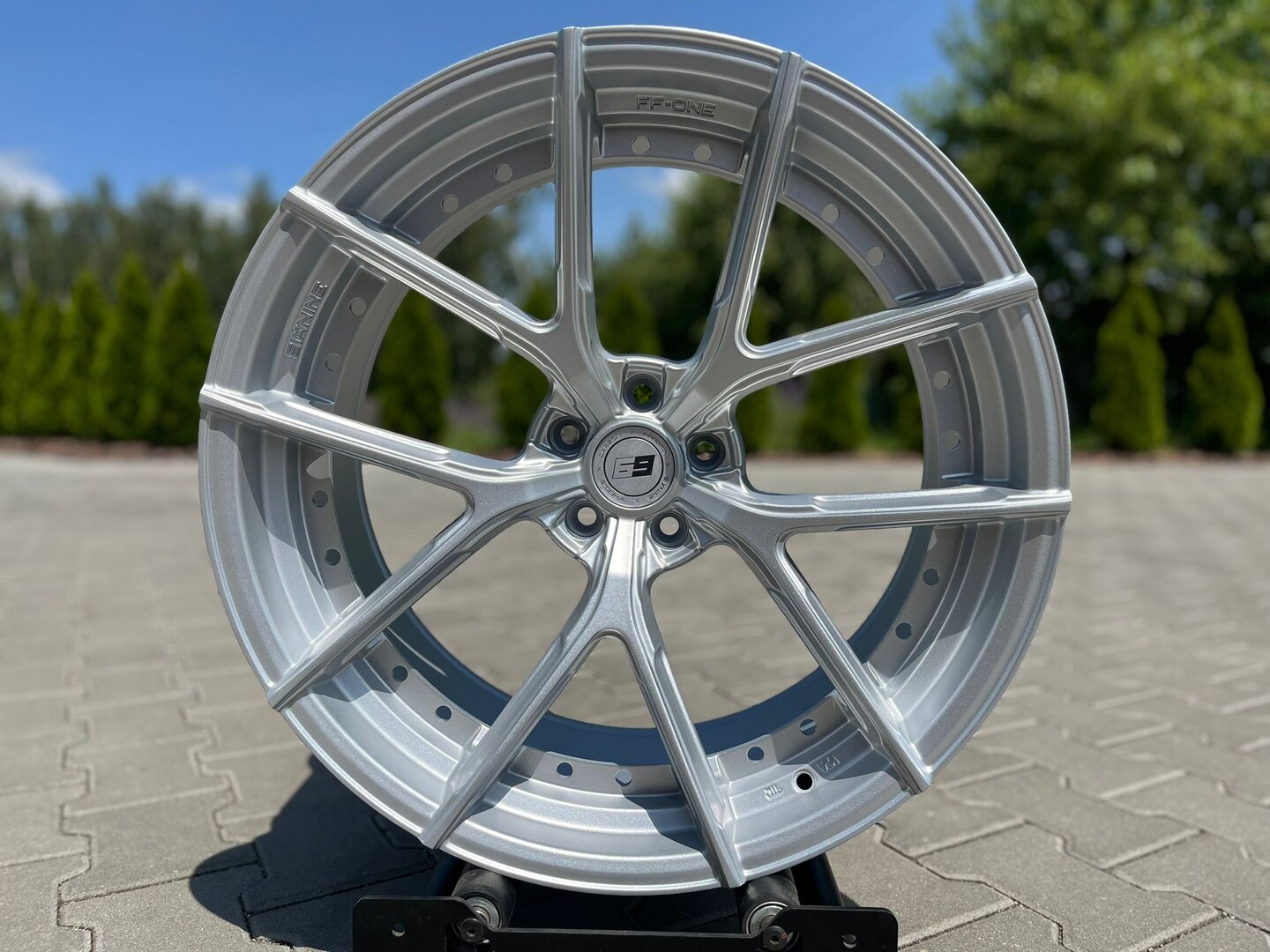 SIXNINE WHEELS FF-ONE 21" 10,5J ET20 5x112 Hyper Silver - obrazek 2