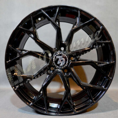 Seventy9 SCF-H 18" 8J ET40 5x114,3 Black Glossy