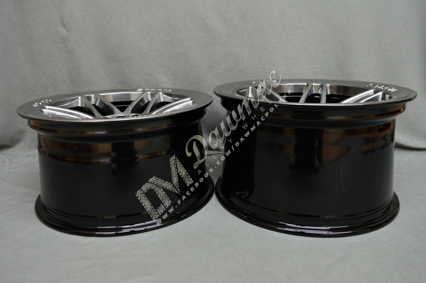 Strom DS-25 18" 9,5J ET35 + 10,5J ET30 5x114,3/120 Hyper Black - obrazek 11