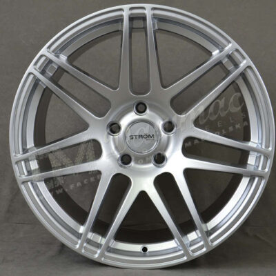 Strom STR3 19" 9J ET31 5x120 Hyper Silver