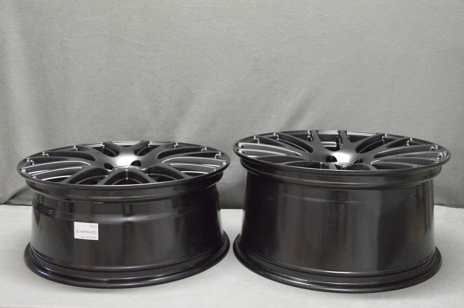 TSW MODEL:MUGELLO 19'' 8J ET20 + 9,5J ET20 5x114,3 MATTE BLACK - obrazek 7