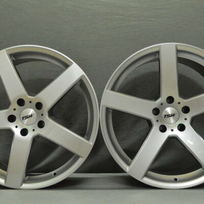 TSW MODEL:RIVAGE 19'' 8J ET20 + 9,5J ET20 5x114,3 HS