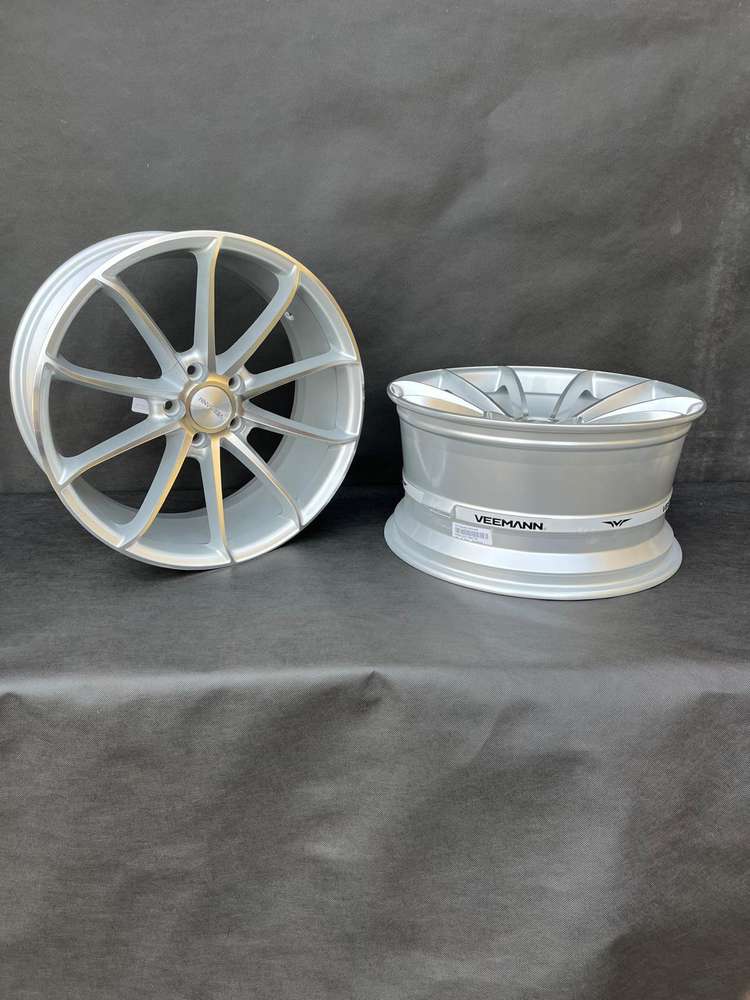 VEEMANN V-FS18 19" 8,5J ET42 + 9,5J ET45 5x112 Silver Machined Face