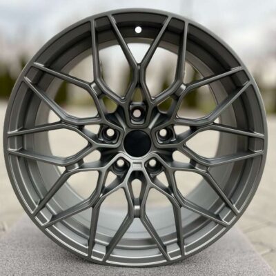 Carbonado Emerald 18" 8J ET30 5x120 Satin Graphite