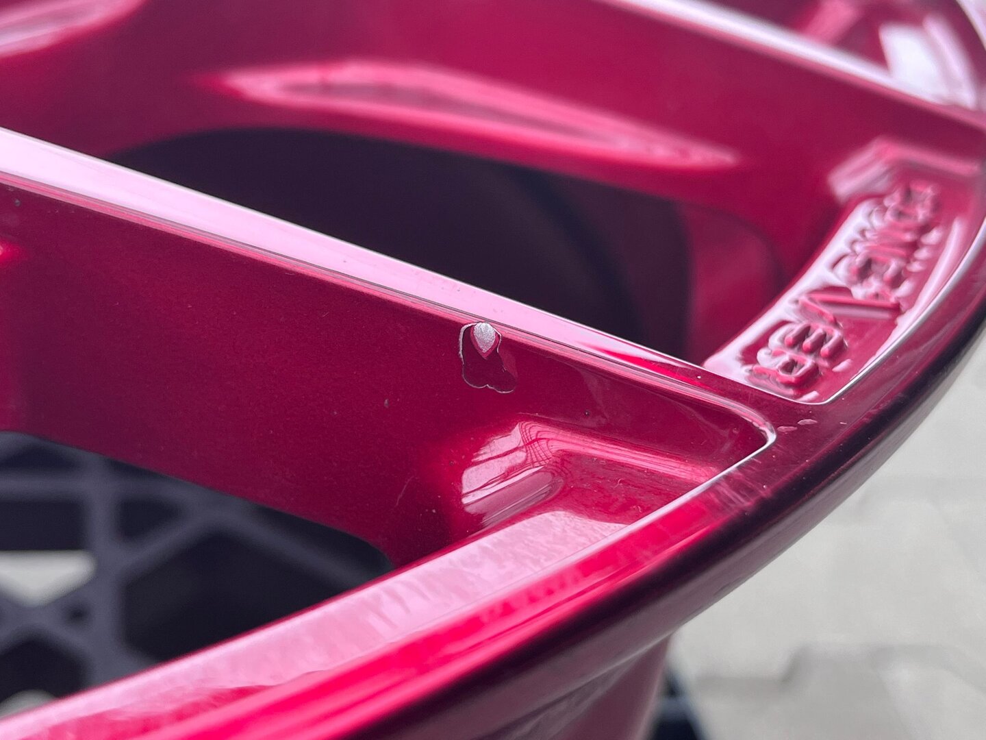 Concaver CVR1 20" 9,5J ET22 + 10,5J ET15 5x112 Candy Red - obrazek 3