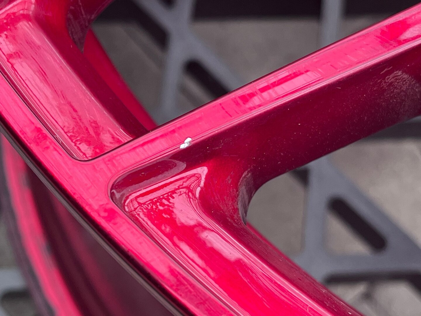 Concaver CVR1 20" 9,5J ET22 + 10,5J ET15 5x112 Candy Red - obrazek 7