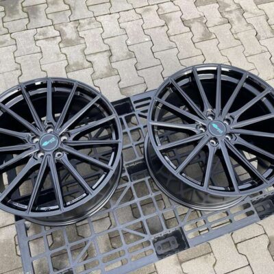 Brock B43 21" 10J ET54 + 11J ET49 5x112 Schwarz Glanz