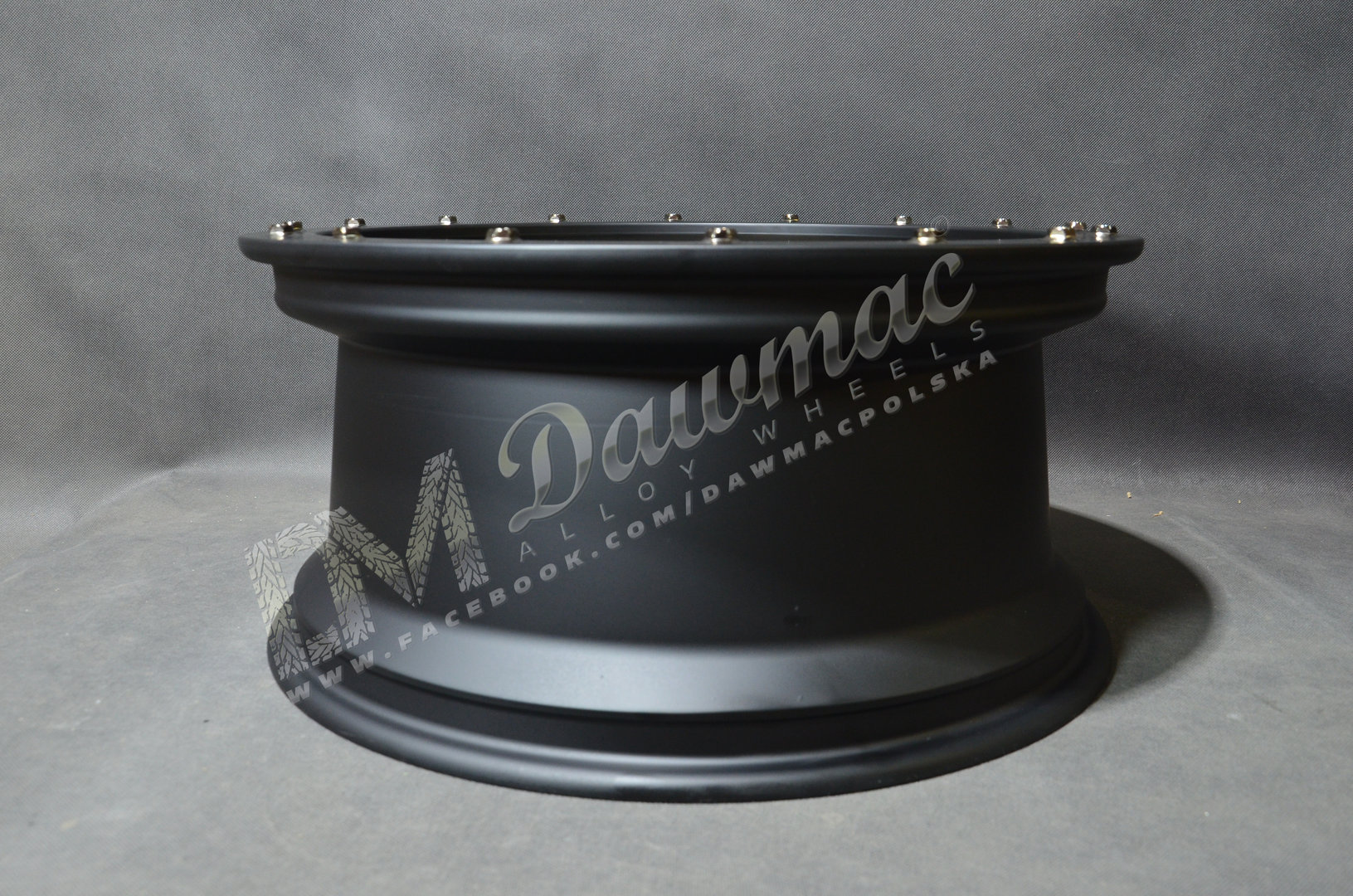 XD Wheels XD137 20" 9J 5x127/5x139,7 Satin Black w/Dark Tint - obrazek 5