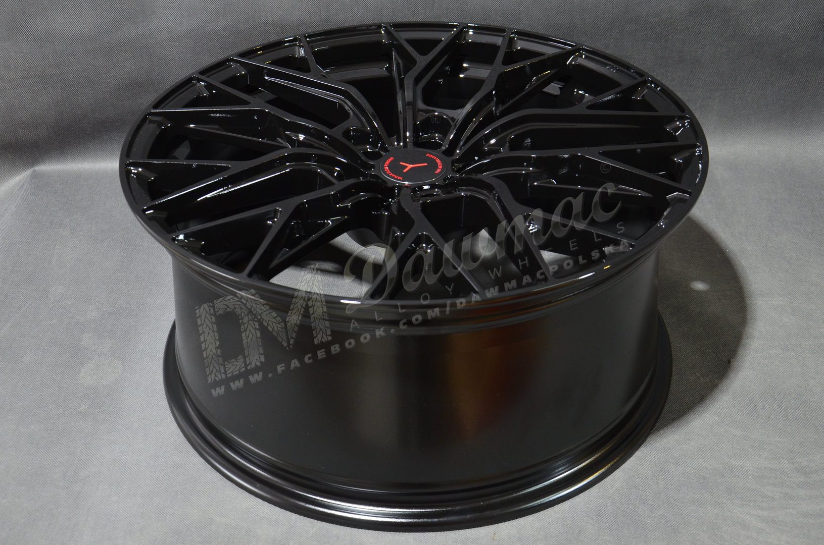 Yanar Wheels DNZ-20 21" 9J ET30 + 10,5J ET42 5x112 Gloss Black - obrazek 5