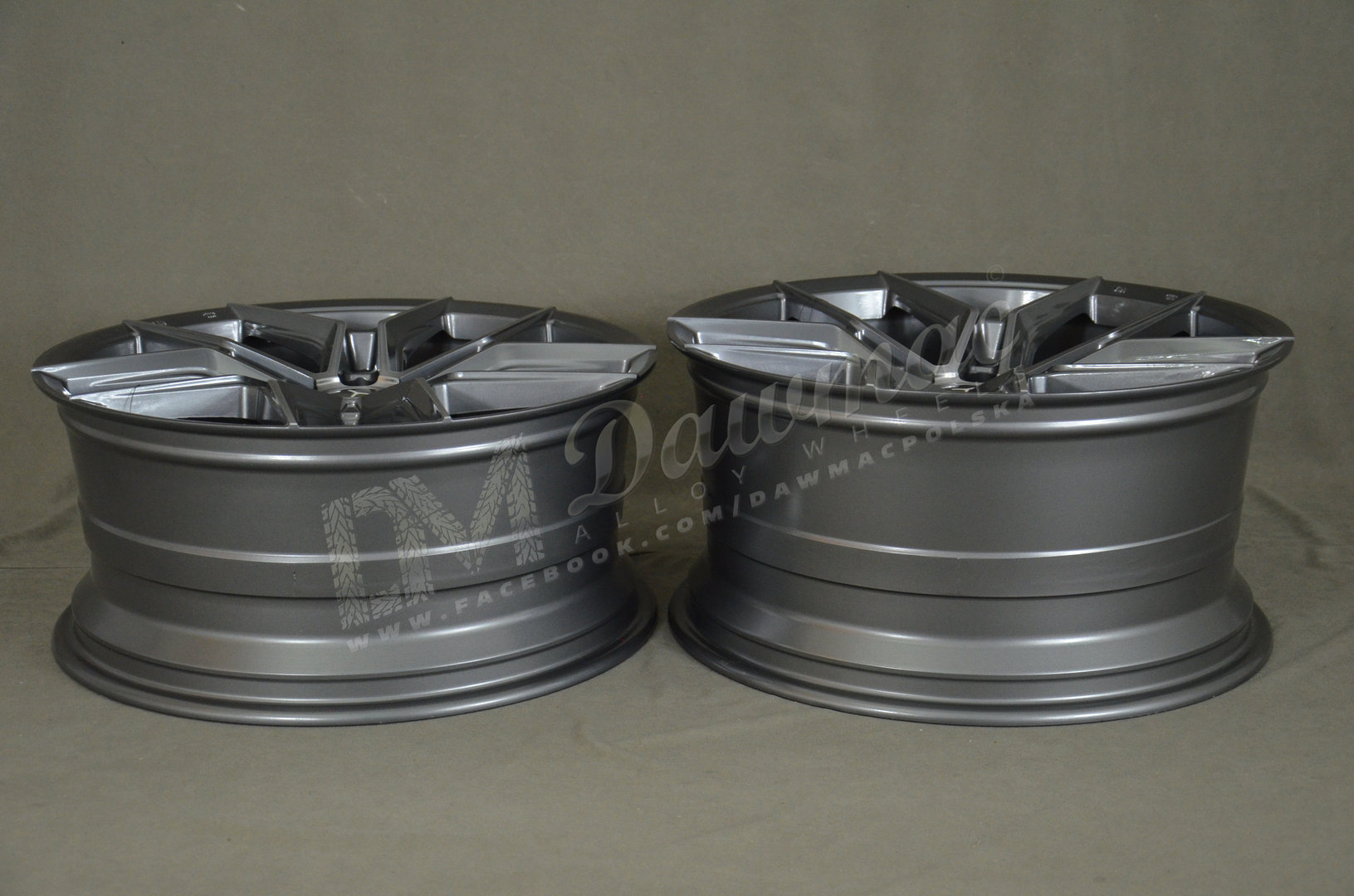 Yanar Wheels Y-NL45 19" 8,5J ET33 + 9,5J ET40 5x120 Carbon Machined - obrazek 7