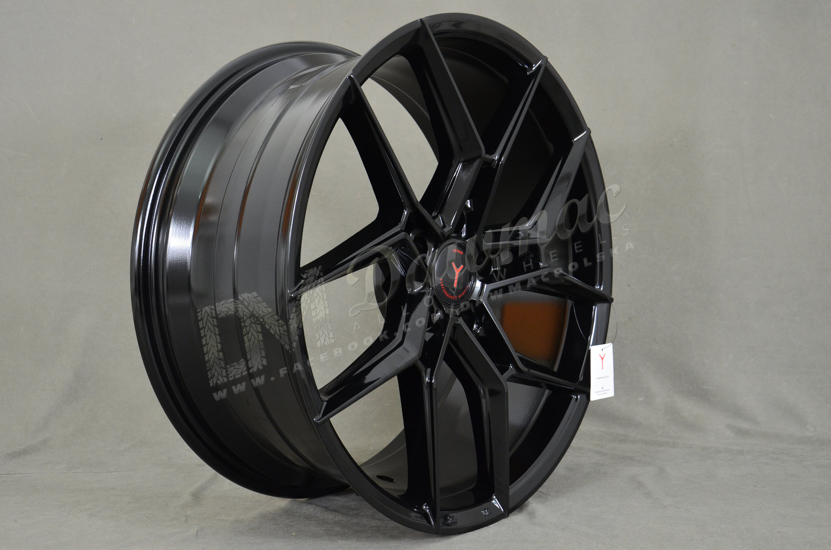 Yanar Wheels Y-NL45 20" 8,5J ET35 5x112 Gloss Black - obrazek 3