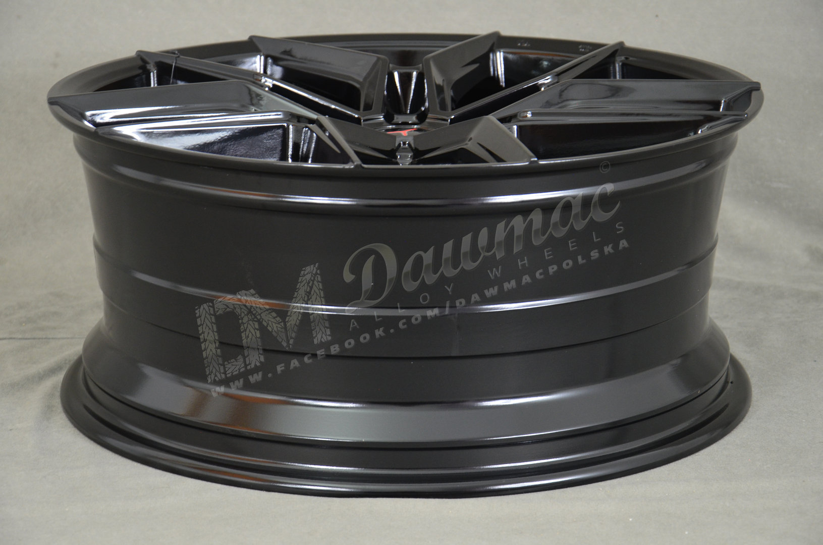 Yanar Wheels Y-NL45 20" 8,5J ET35 5x112 Gloss Black - obrazek 6