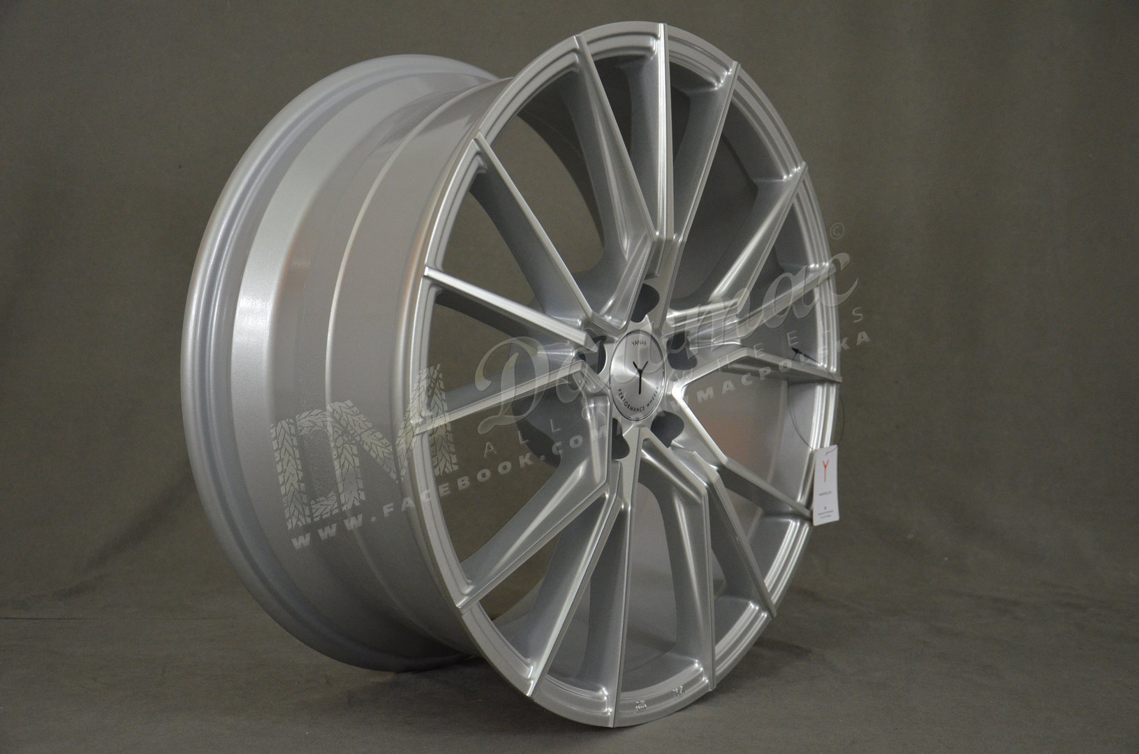 Yanar Wheels Y-NL47 19" 8,5J ET30 5x112 Silver Machined Face - obrazek 4
