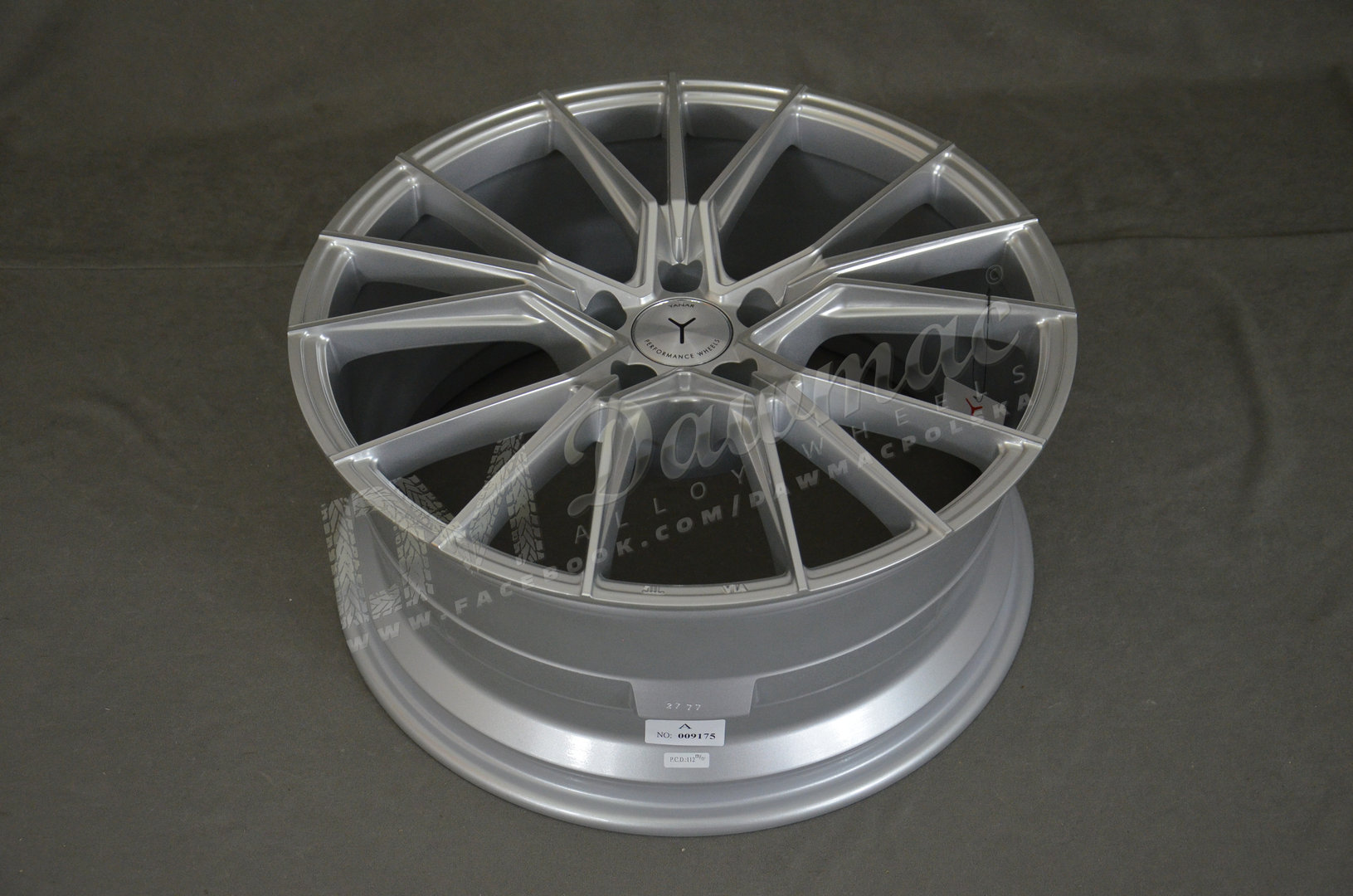 Yanar Wheels Y-NL47 19" 8,5J ET30 5x112 Silver Machined Face - obrazek 5