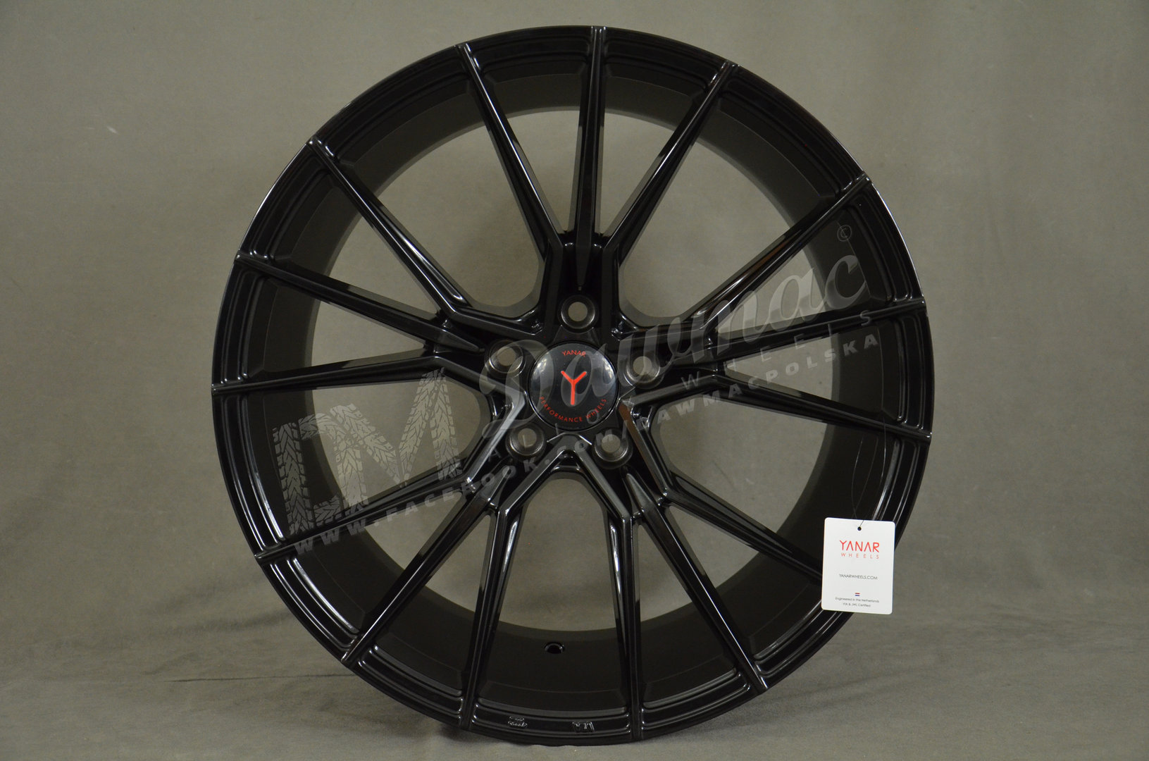 Yanar Wheels Y-NL47 19" 9,5J ET45 5x112 Gloss Black - obrazek 2
